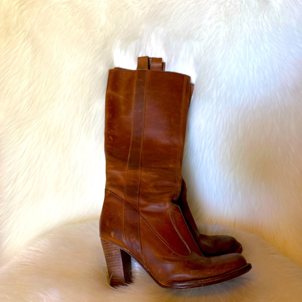 Frye Villager Pull On Boots Size 7.5